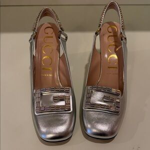 Gucci Silver Metallic Crystal GG Slingback Pumps/ Size 40/ 2.5” Heel